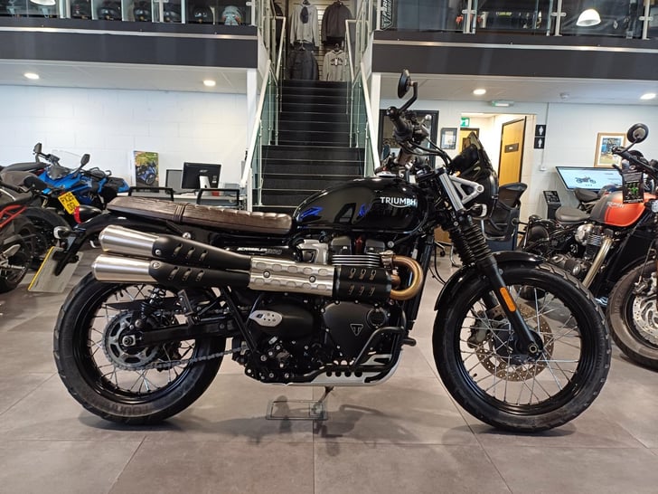 Triumph SCRAMBLER 900