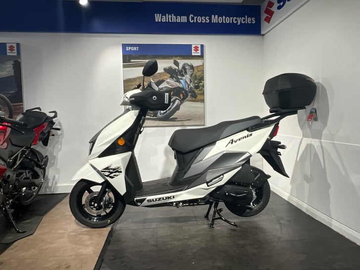 Suzuki Avenis 125