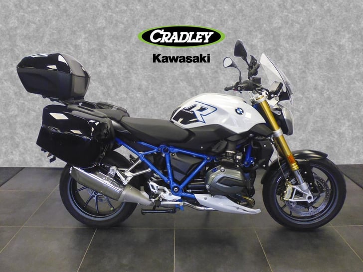 BMW R1200R