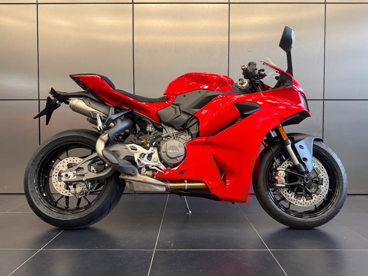 Ducati PANIGALE V2