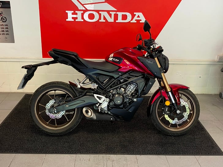 Honda CB125R