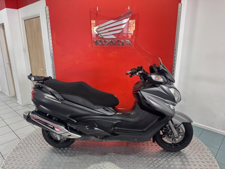 Suzuki BURGMAN 650