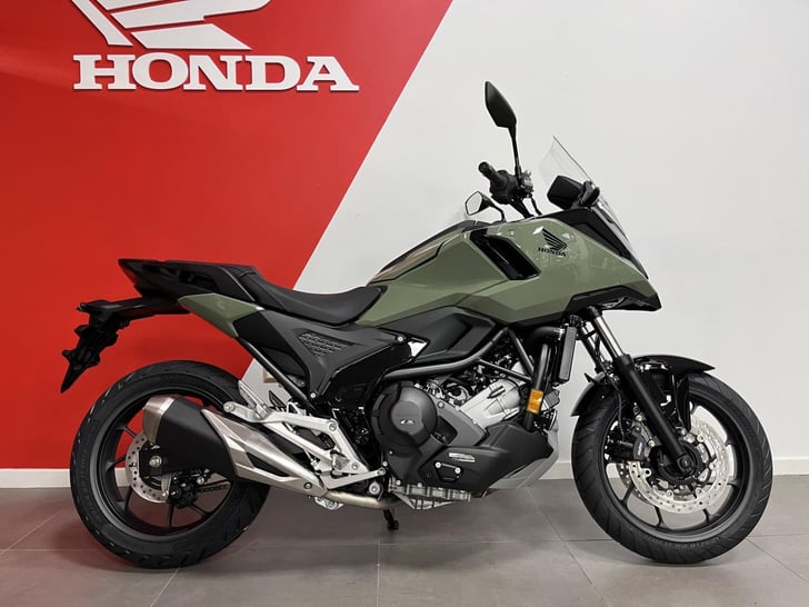 Honda NC750XA-S DCT 