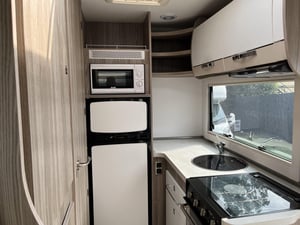 Used Benimar TESSORO T481 TESSORO T481 for sale in Wythall | Image 2