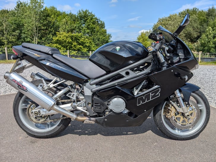 Mz 1000S