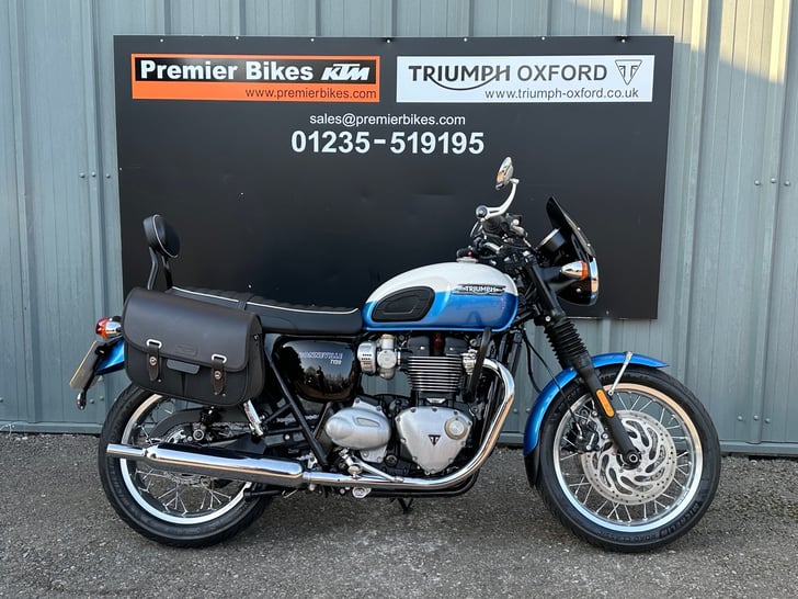 TRIUMPH BONNEVILLE T120