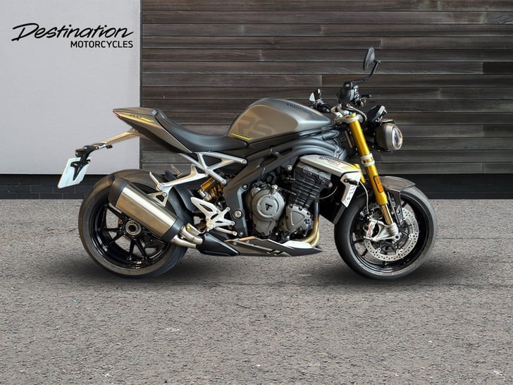 Triumph SPEED TRIPLE 1200 RS