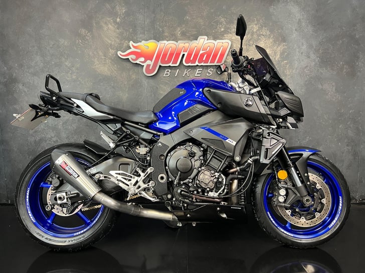 Yamaha MT-10 1000 HYPER-NAKED EURO 4