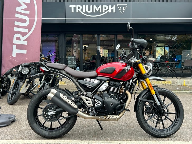 Triumph Scrambler 400 X