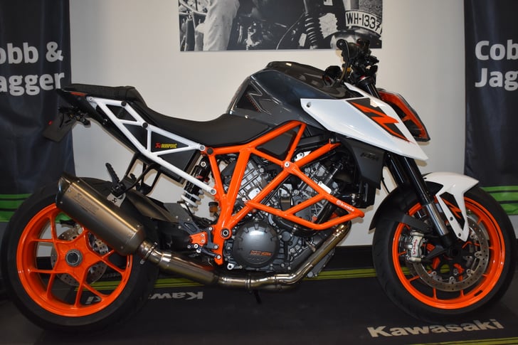 KTM 1290 SUPER DUKE R