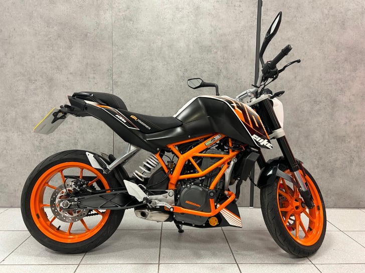 KTM 390 DUKE