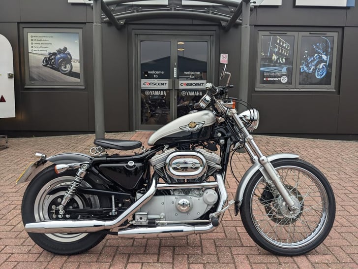 Harley-Davidson SPORTSTER XL883C