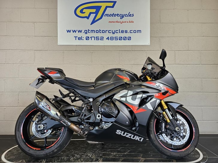 SUZUKI GSXR1000RAM1