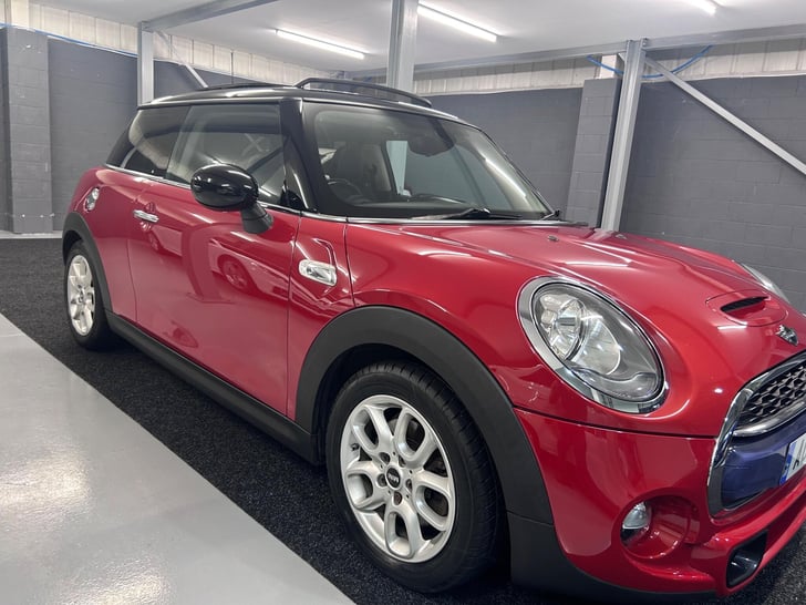 MINI HATCH 2.0 COOPER SD EURO 6 (S/S) 3DR