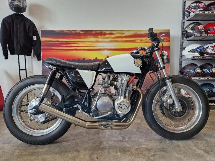 Honda CB500 FOUR CUSTOM 
