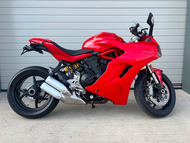 Ducati SUPERSPORT