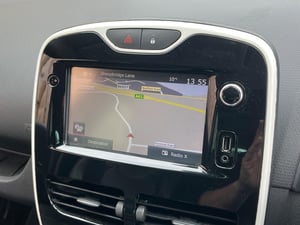 Used Renault CLIO CLIO 1.5 DCI ICONIC 25 NAV EURO 6 (S/S) 5DR for sale in Chesterfield | Image 2