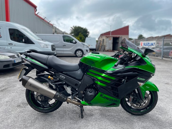 Kawasaki ZZR1400 PERFORMANCE SPORT