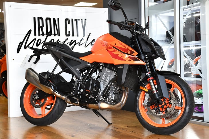 KTM 990 Duke