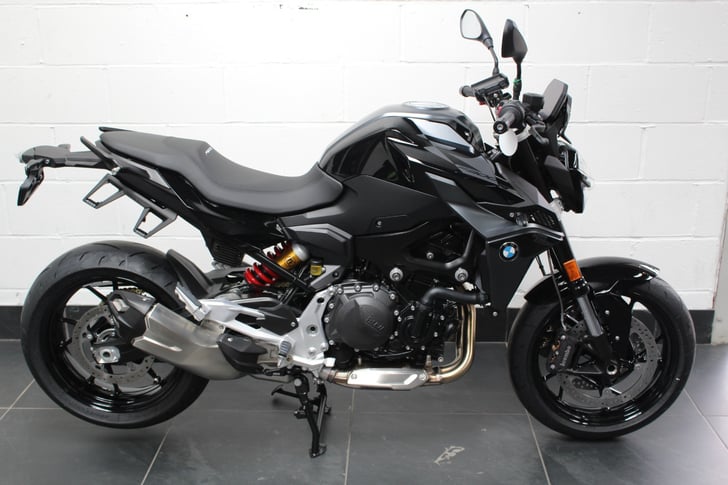 BMW F 900 R