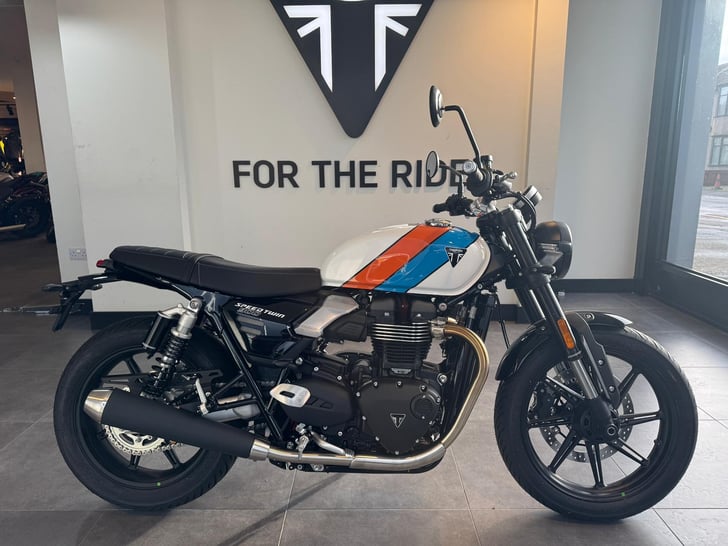 Triumph SPEED TWIN 900