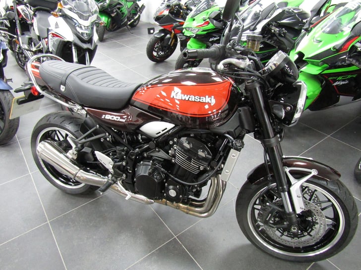 Kawasaki Z900 RS 900 MODERN CLASSIC EURO 4
