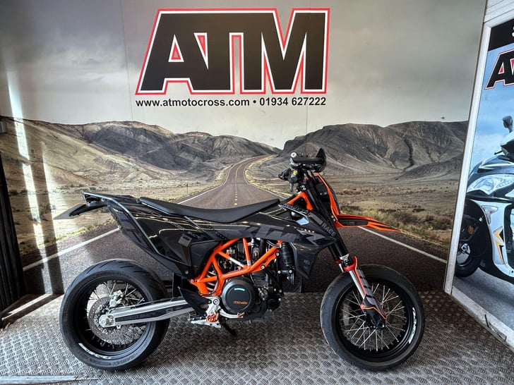 KTM 690 SMC R