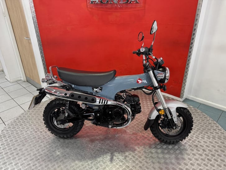 Honda Dax 125