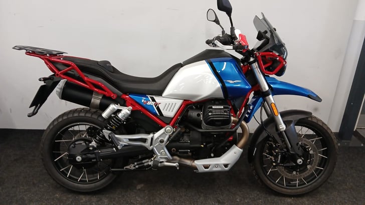 Moto Guzzi V85 TT EVOCATIVE GRAPHICS 850