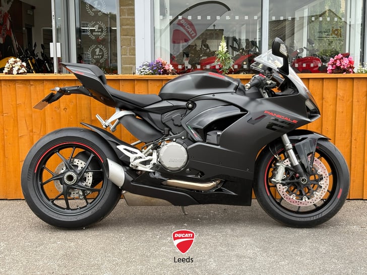 Ducati PANIGALE V2