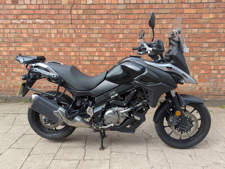 Suzuki V-STROM 650