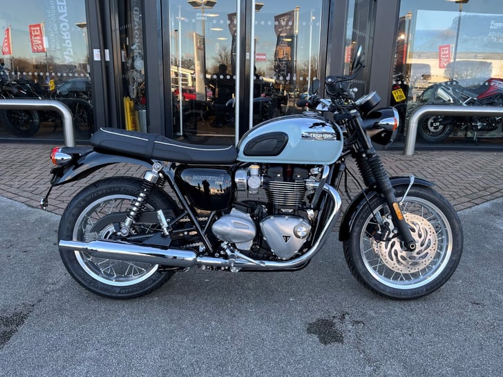 Triumph bonneville deals t120 second hand