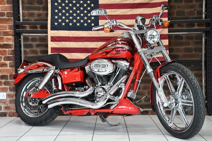 Harley-Davidson CVO FXDSE2 SCREAMIN EAGLE DYNA