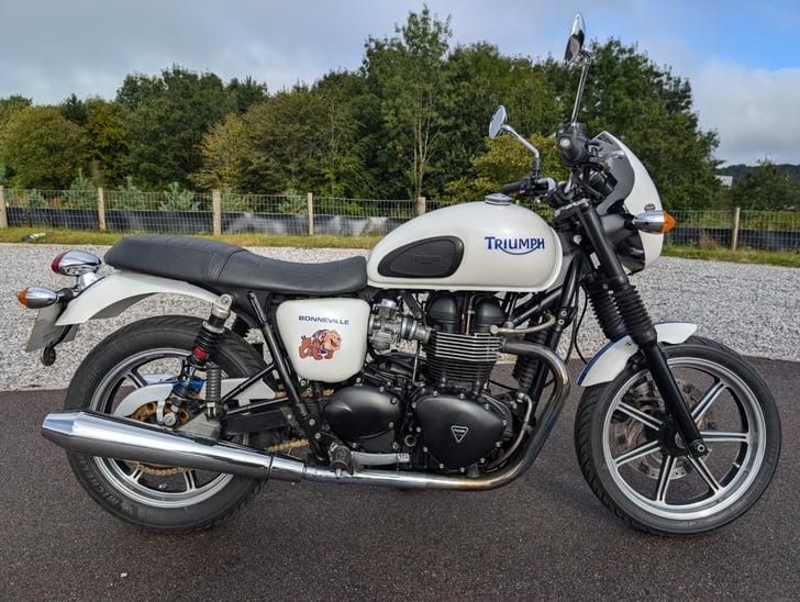 Triumph BONNEVILLE SE