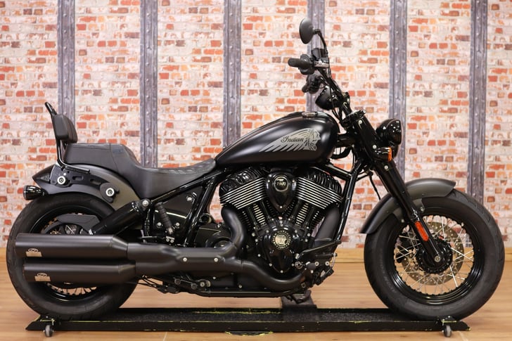 Indian Motorcycle CHIEF BOBBER DARK HORSE