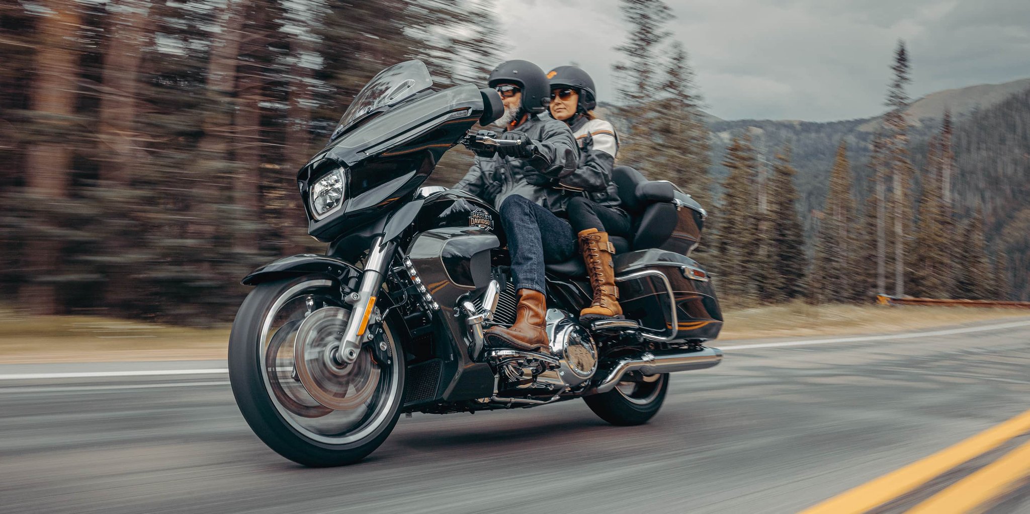 Harley-Davidson® STREET GLIDE™ LIMITED