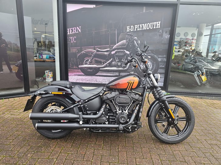 Used street bob 2024 for sale