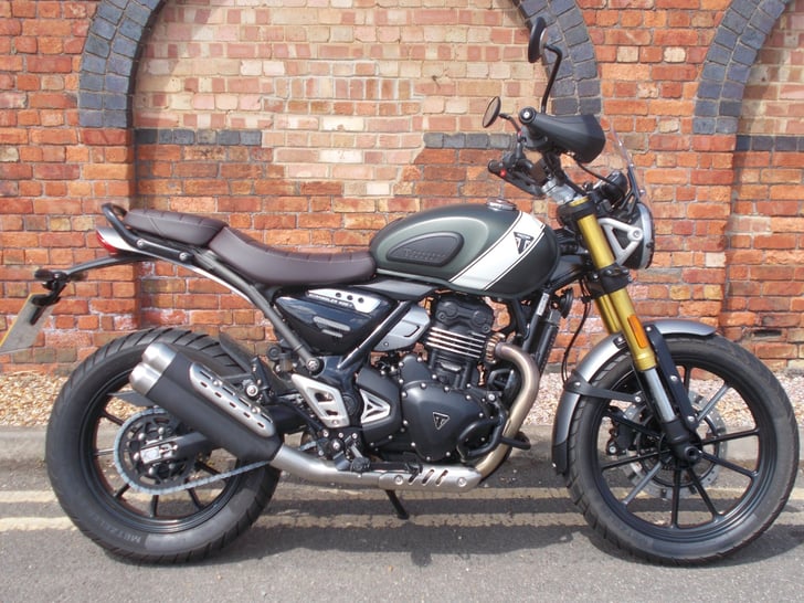 Triumph Scrambler 400 X