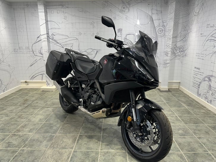 Honda NT1100 DCT