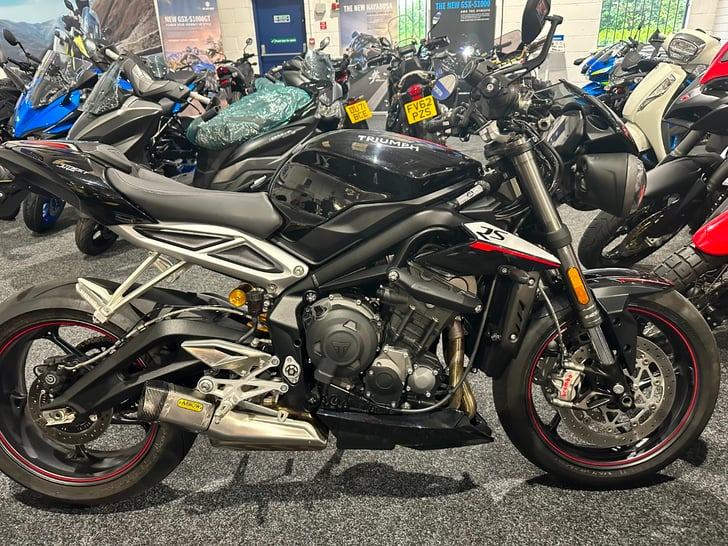 Triumph STREET TRIPLE 765 RS