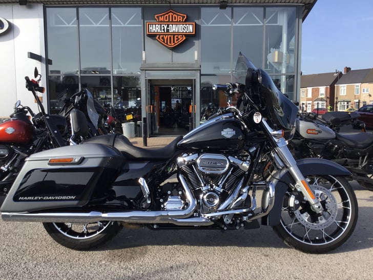 Harley-Davidson STREET GLIDE SPECIAL