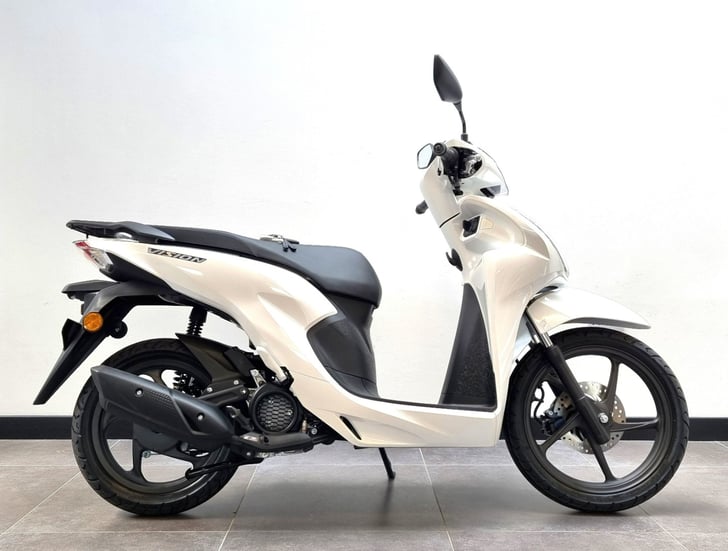 Honda VISION 110