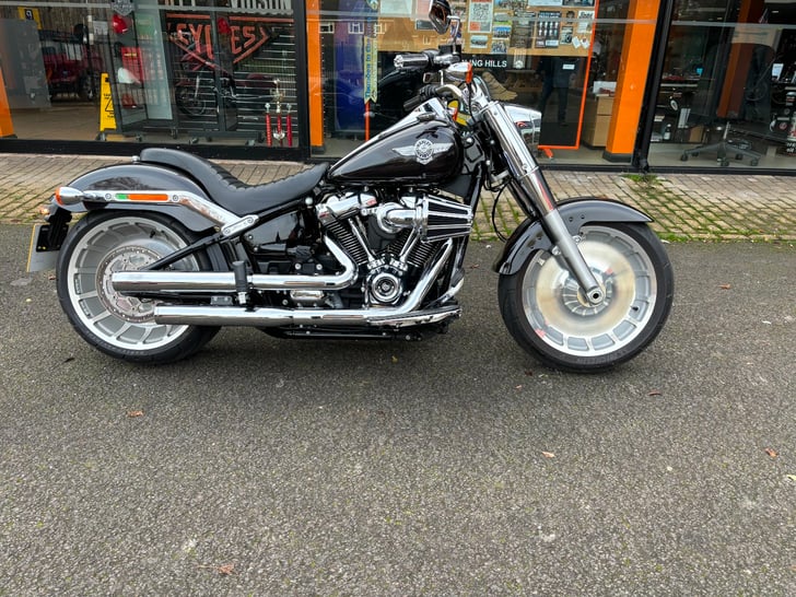 HARLEY-DAVIDSON FAT BOY 114