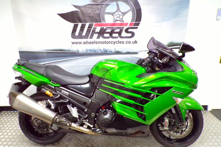 KAWASAKI ZZR1400 PERFORMANCE