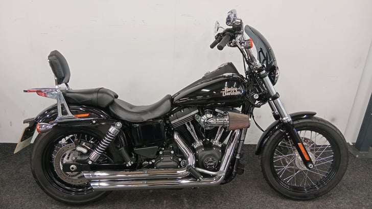 Harley-Davidson STREET BOB