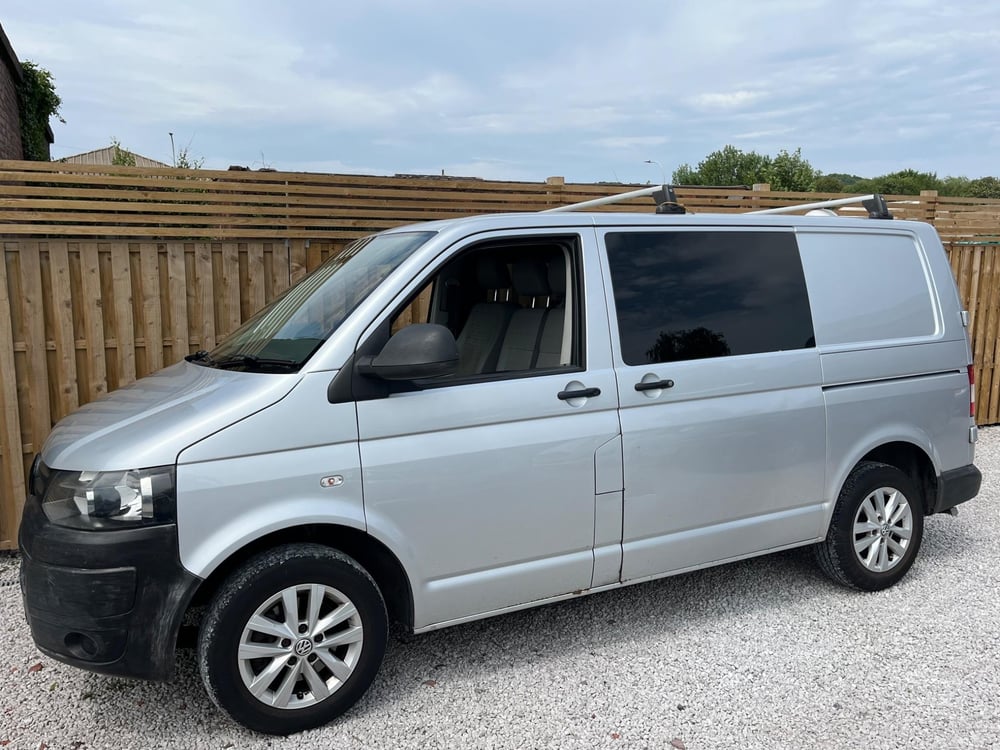 Used Volkswagen TRANSPORTER TRANSPORTER 2.0 TDI T28 L1 H1 4DR for sale in Chesterfield