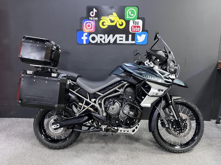 Triumph TIGER 800 XCA