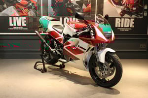 Watch video of Yamaha TZR250 TZR250 250 in Watford