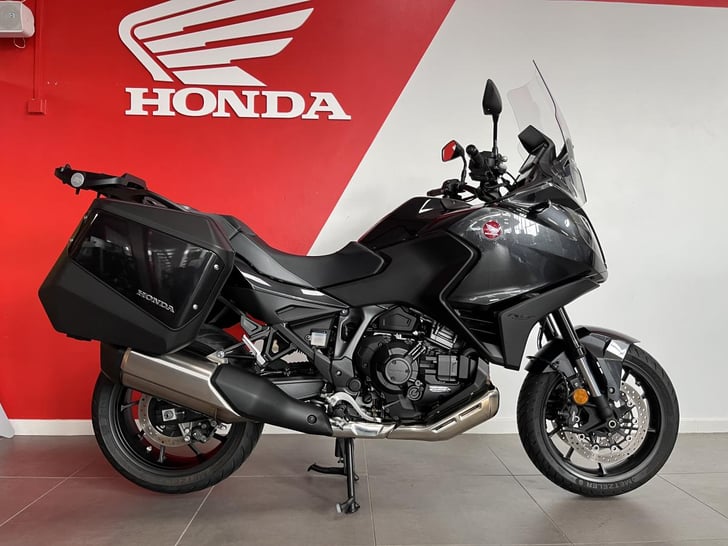 Honda NT1100DP 