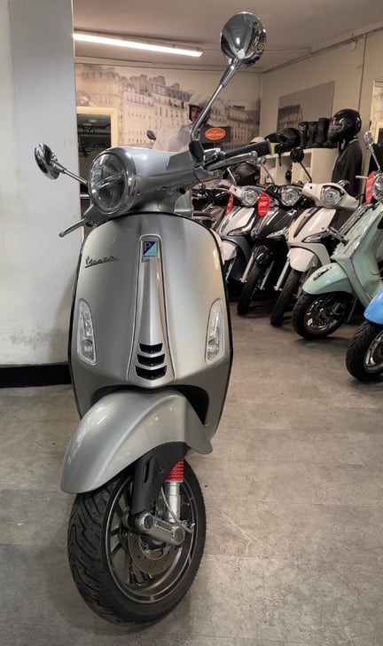 Vespa ELETTRICA 70 KMH